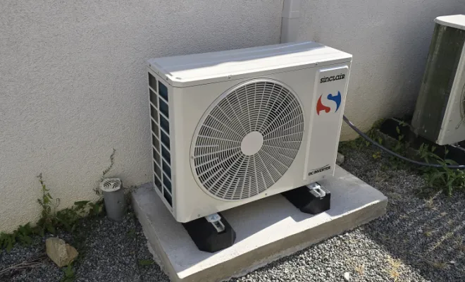 Installation d'une climatisation réversible gainable dans une maison à Saint Lyphard , Guérande, Allo Pac Services